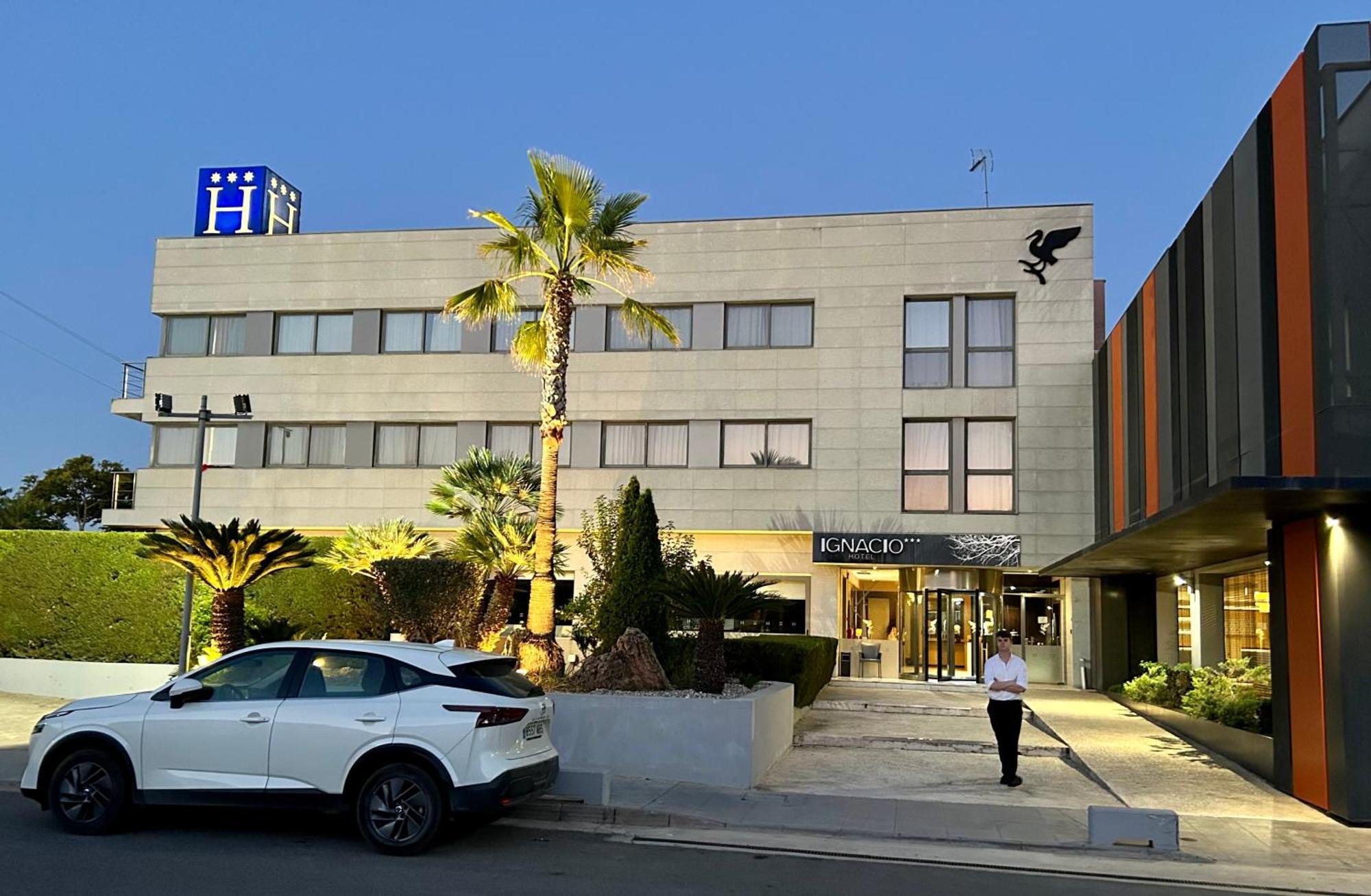 Hotel Ignacio - Palomargroup Chiva Bagian luar foto