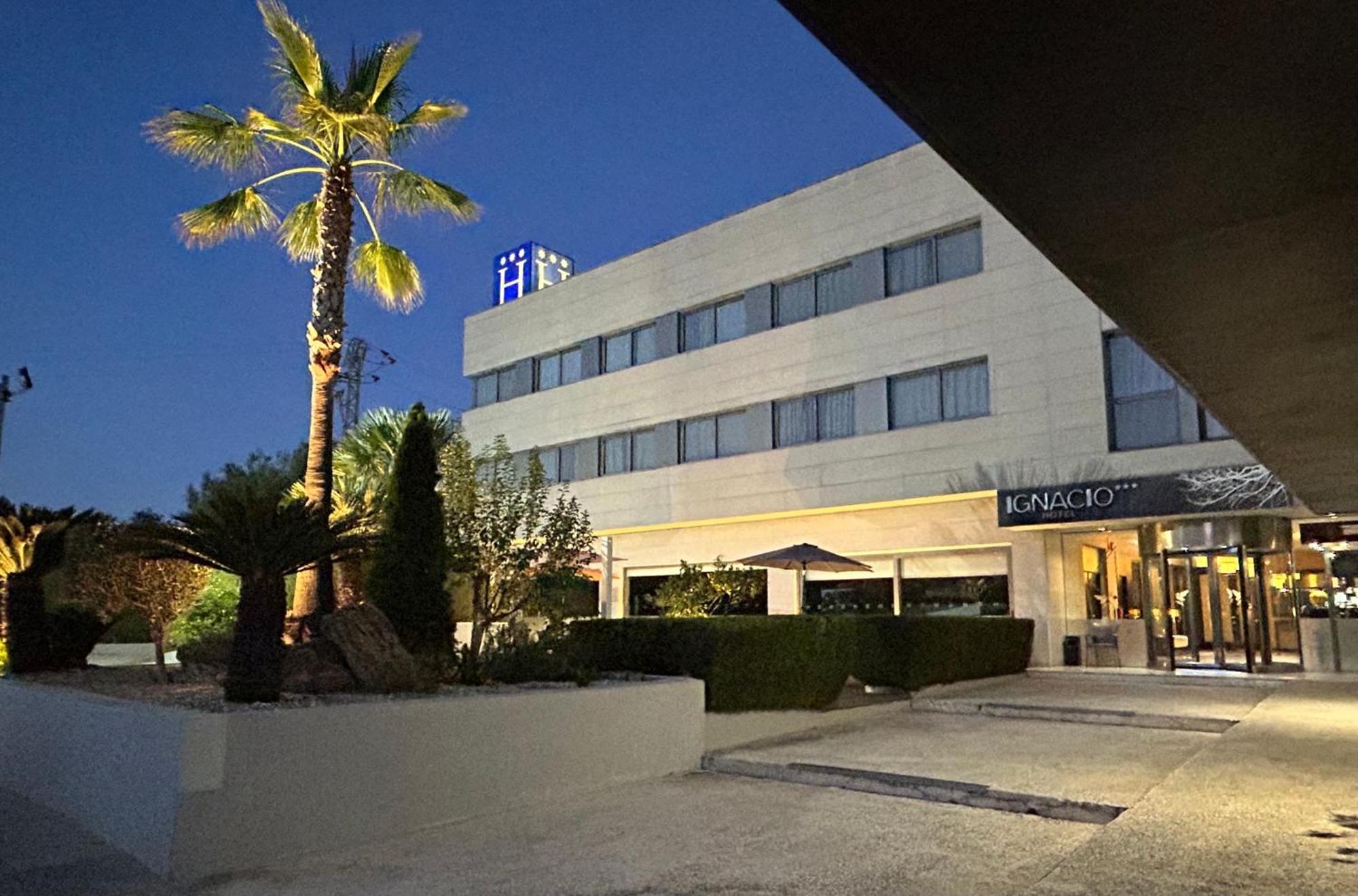 Hotel Ignacio - Palomargroup Chiva Bagian luar foto