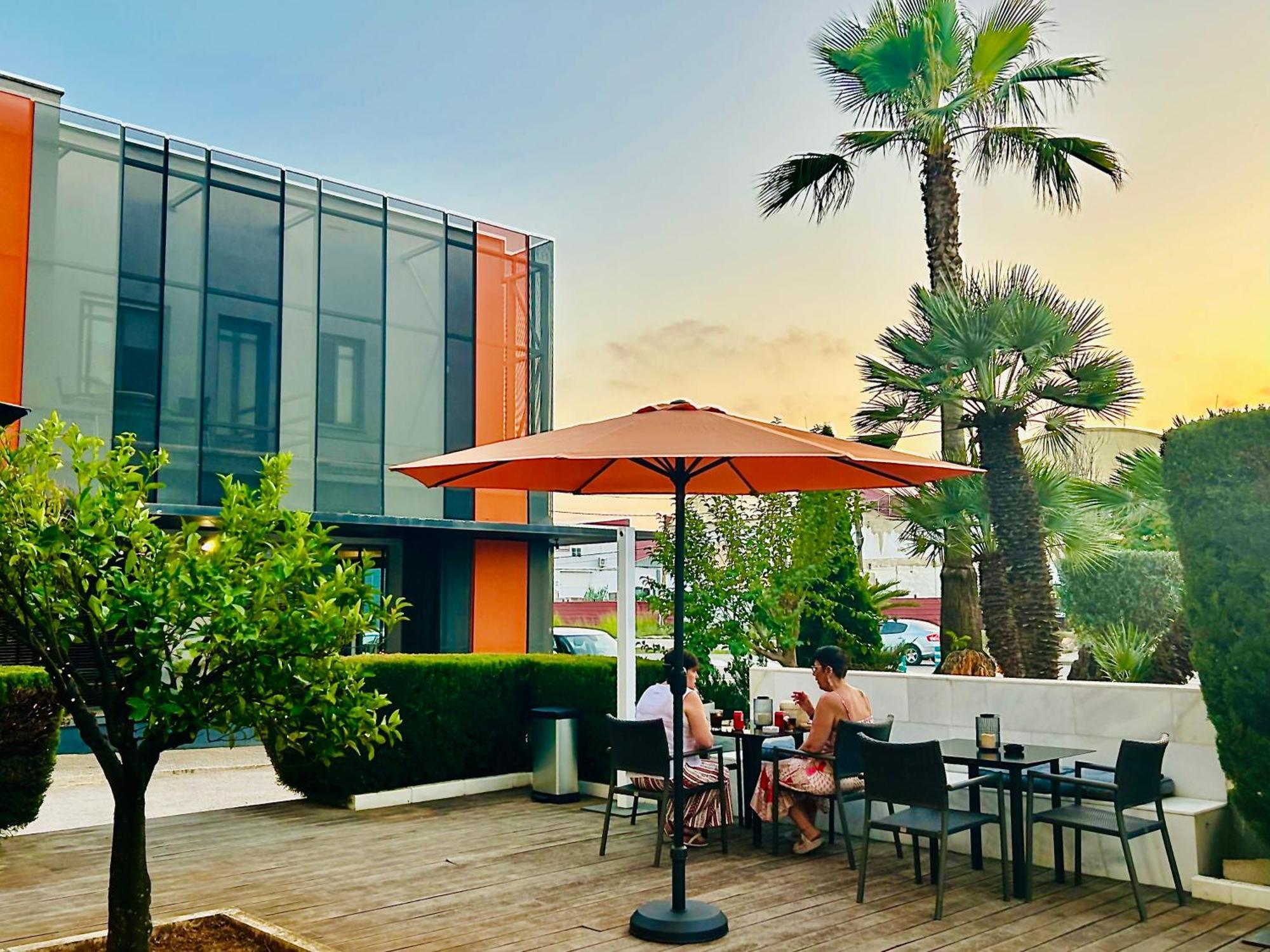 Hotel Ignacio - Palomargroup Chiva Bagian luar foto