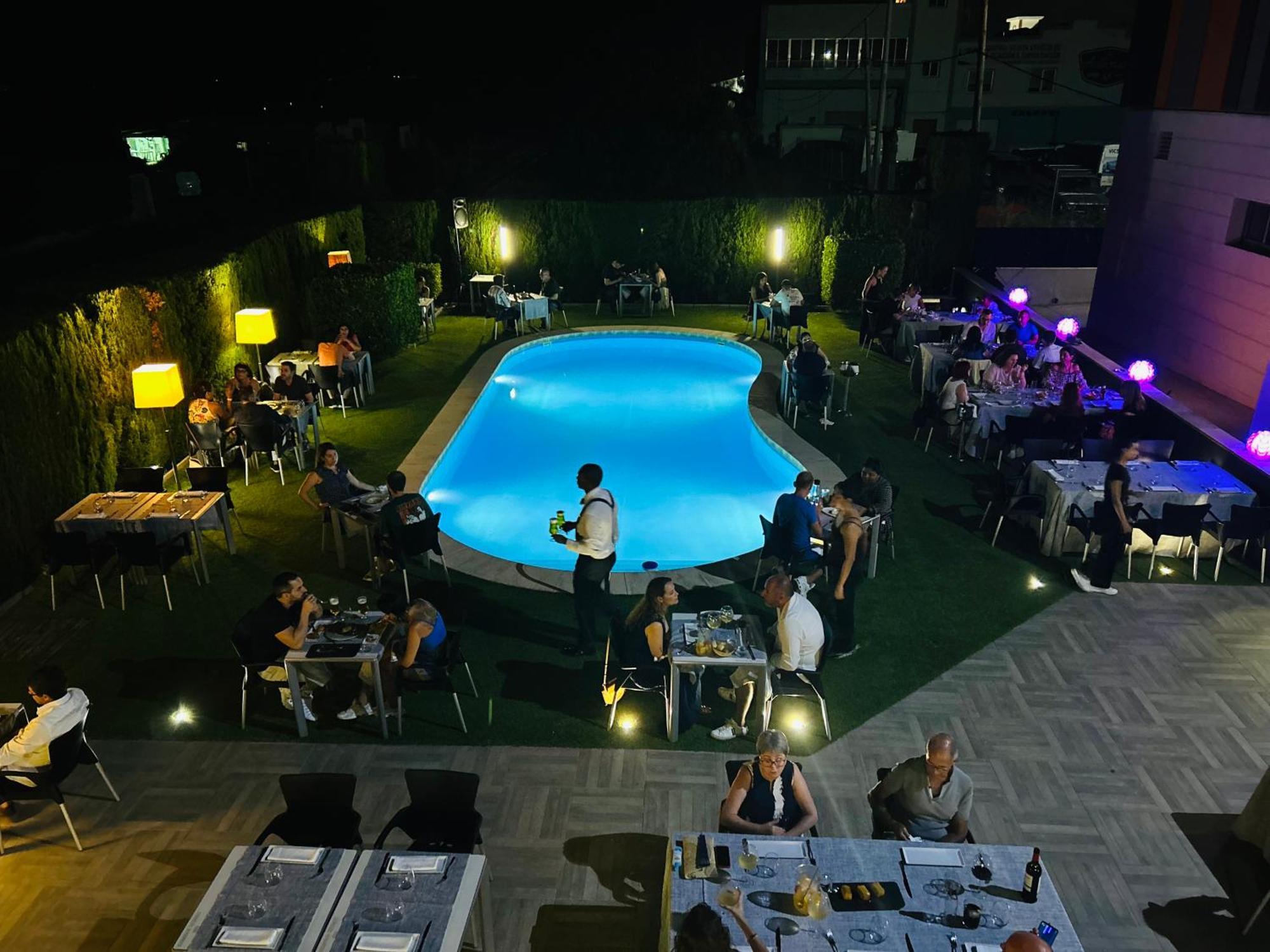 Hotel Ignacio - Palomargroup Chiva Bagian luar foto