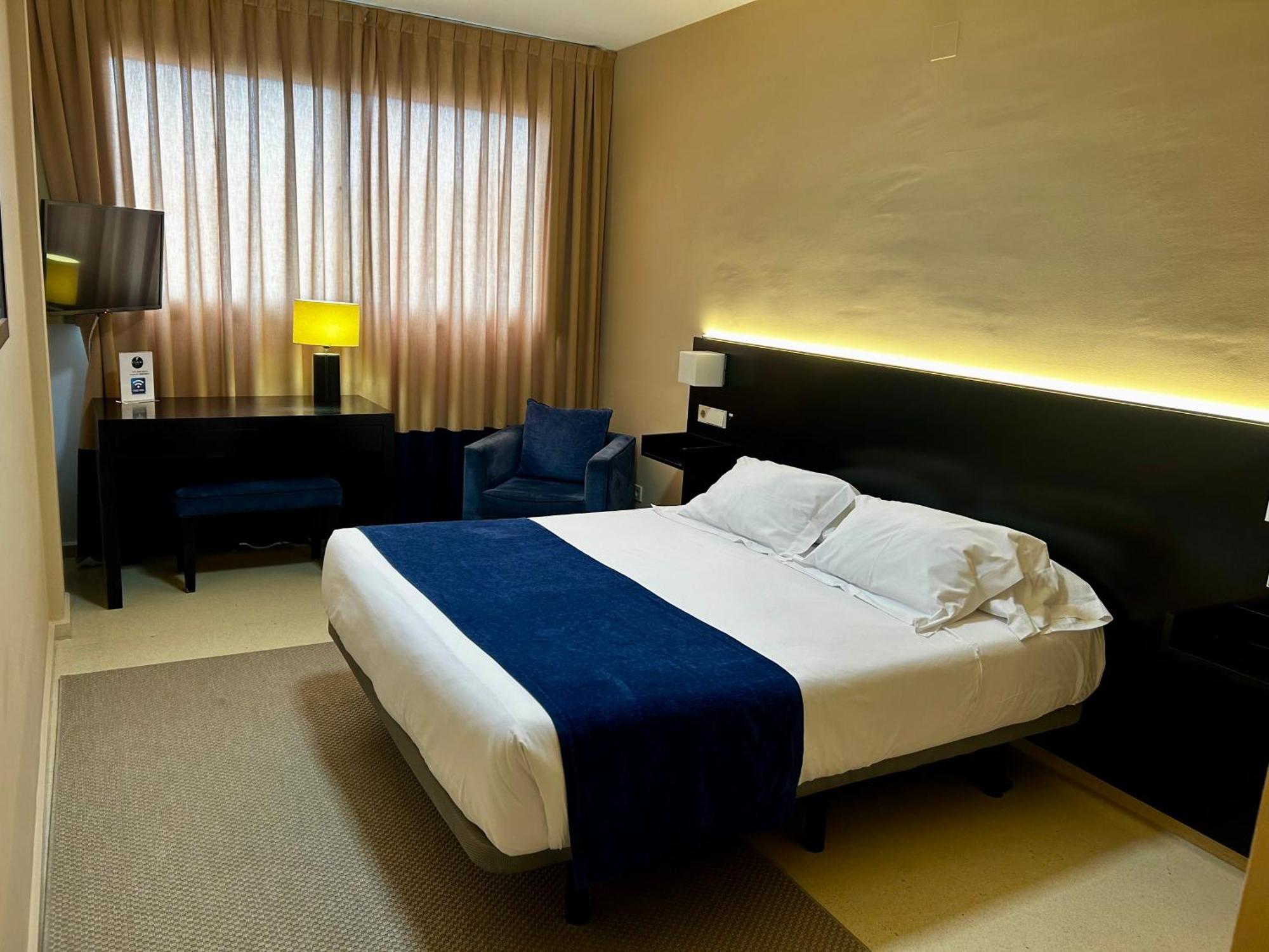 Hotel Ignacio - Palomargroup Chiva Ruang foto